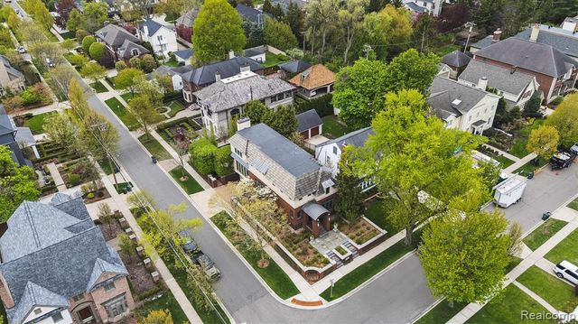 615 Hanna Street, Birmingham, MI 48009