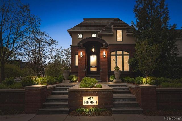 615 Hanna Street, Birmingham, MI 48009