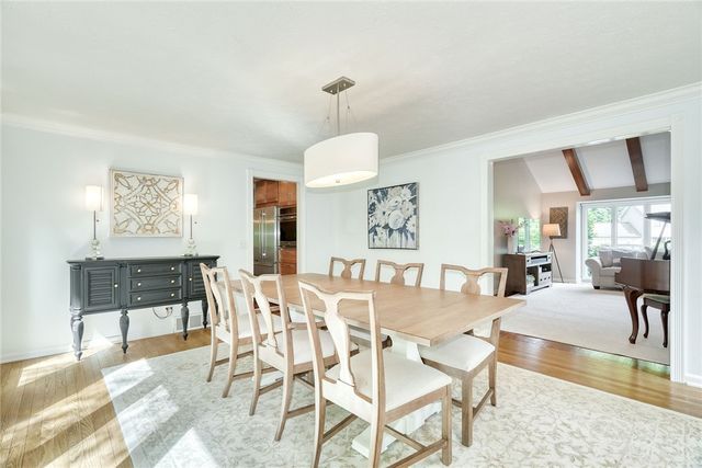 6 Millwood Court, Pittsford, NY 14534