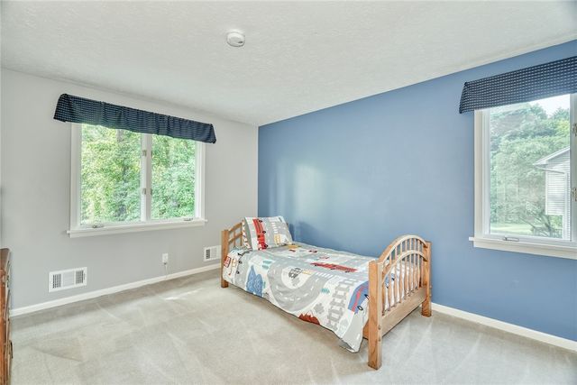 6 Millwood Court, Pittsford, NY 14534