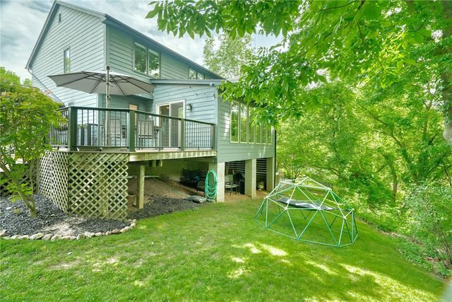 6 Millwood Court, Pittsford, NY 14534