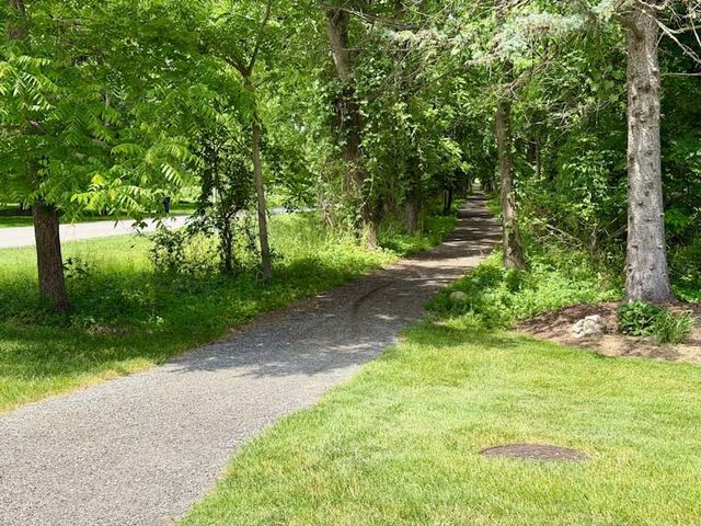 6 Millwood Court, Pittsford, NY 14534