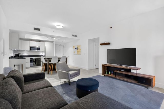 1010 Brickell Avenue 1607, Miami, FL 33131