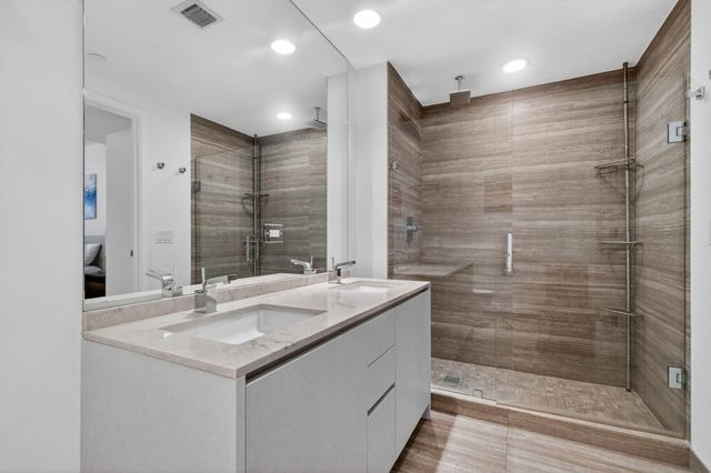 1010 Brickell Avenue 1607, Miami, FL 33131