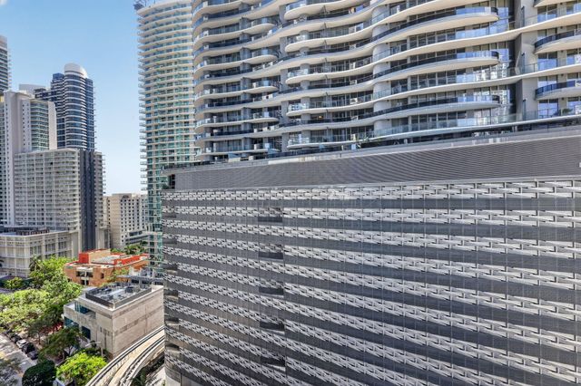 1010 Brickell Avenue 1607, Miami, FL 33131
