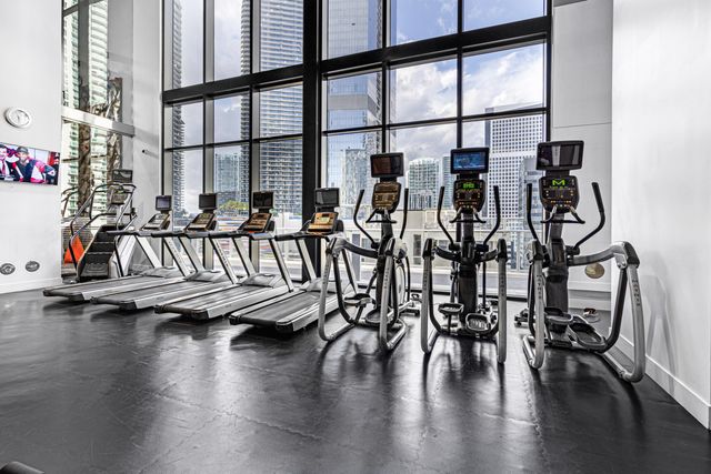 1010 Brickell Avenue 1607, Miami, FL 33131