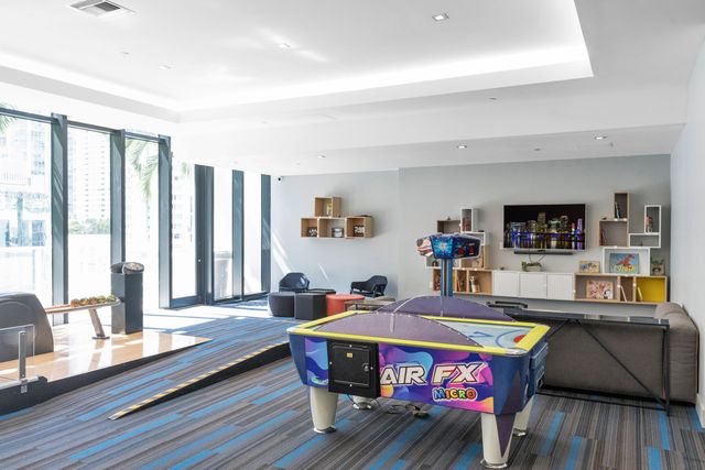 1010 Brickell Avenue 1607, Miami, FL 33131