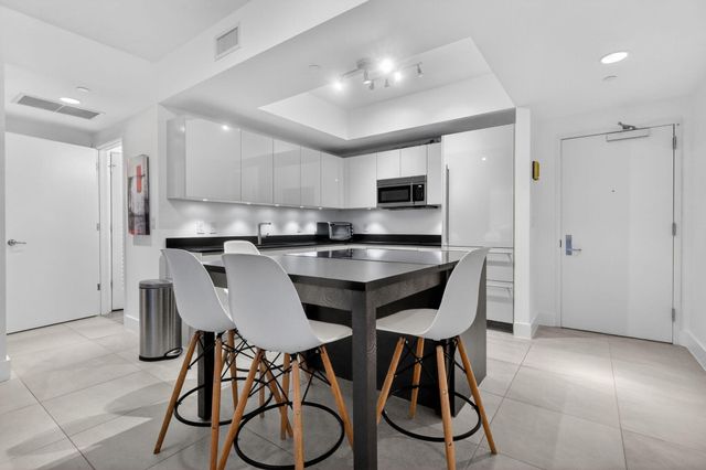 1010 Brickell Avenue 1607, Miami, FL 33131