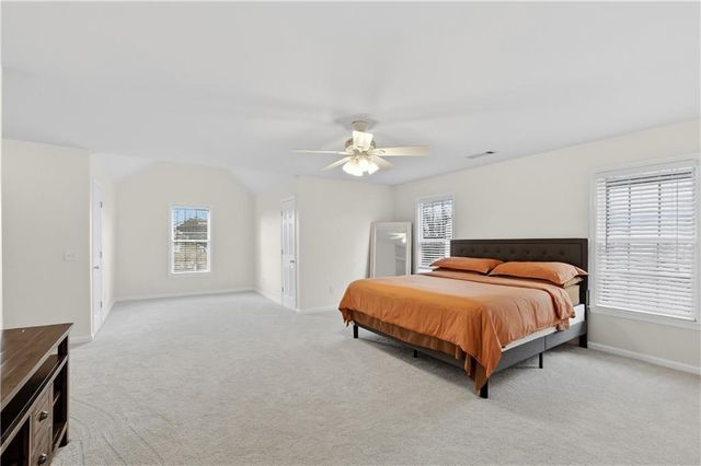 5574 Bent Grass Way, Douglasville, GA 30135