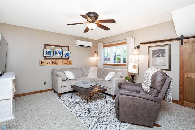 3746 10th Street N, Fargo, ND 58102