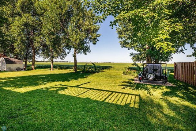 3746 10th Street N, Fargo, ND 58102