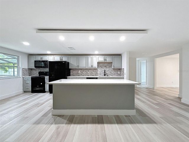 9505 DELRAY DRIVE, New Port Richey, FL 34654