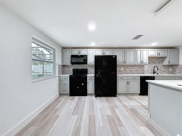 9505 DELRAY DRIVE, New Port Richey, FL 34654