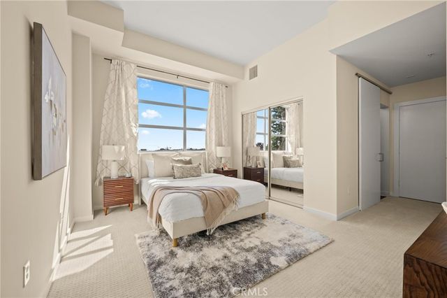 238 S Arroyo Parkway 401, Pasadena, CA 91105