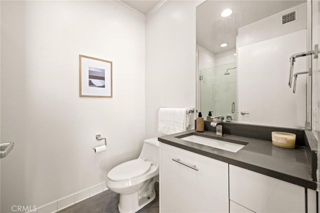 238 S Arroyo Parkway 401, Pasadena, CA 91105