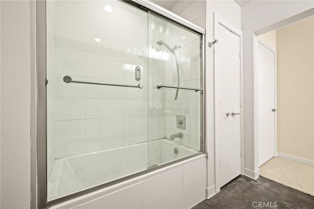 238 S Arroyo Parkway 401, Pasadena, CA 91105