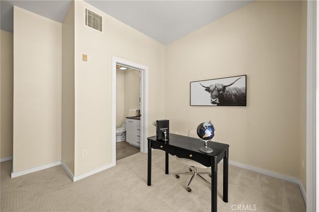 238 S Arroyo Parkway 401, Pasadena, CA 91105