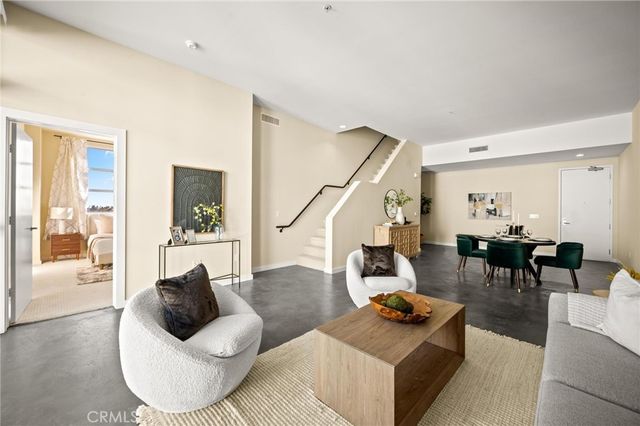 238 S Arroyo Parkway 401, Pasadena, CA 91105