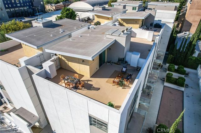 238 S Arroyo Parkway 401, Pasadena, CA 91105