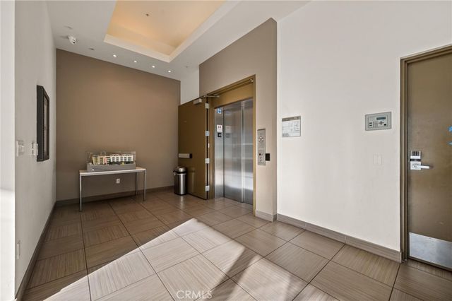 238 S Arroyo Parkway 401, Pasadena, CA 91105