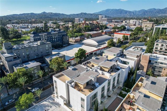 238 S Arroyo Parkway 401, Pasadena, CA 91105
