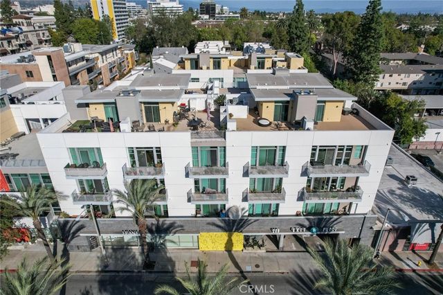 238 S Arroyo Parkway 401, Pasadena, CA 91105