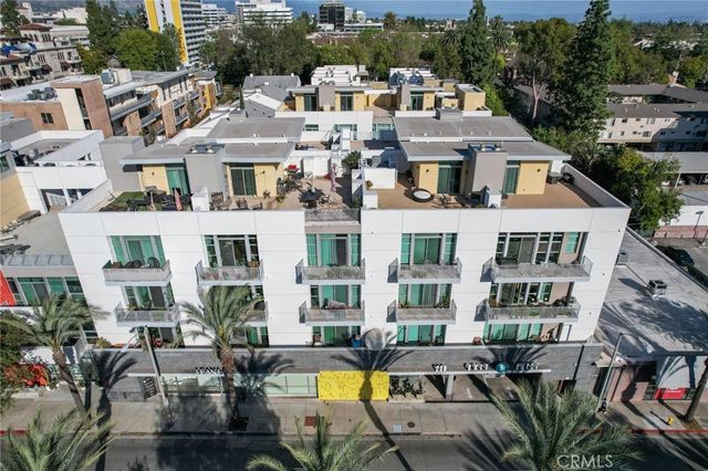 238 S Arroyo Parkway 401, Pasadena, CA 91105