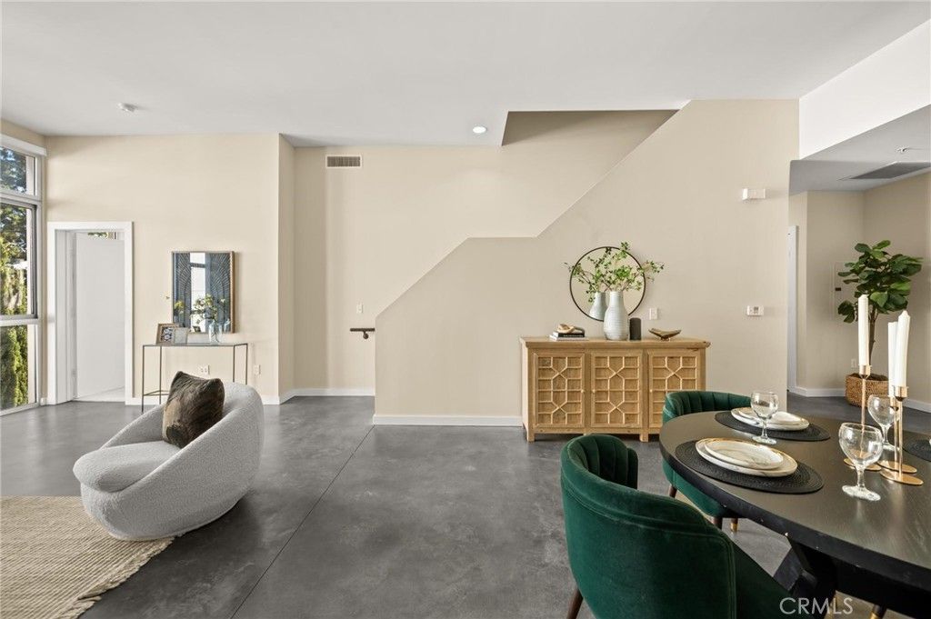 238 S Arroyo Parkway 401, Pasadena, CA 91105
