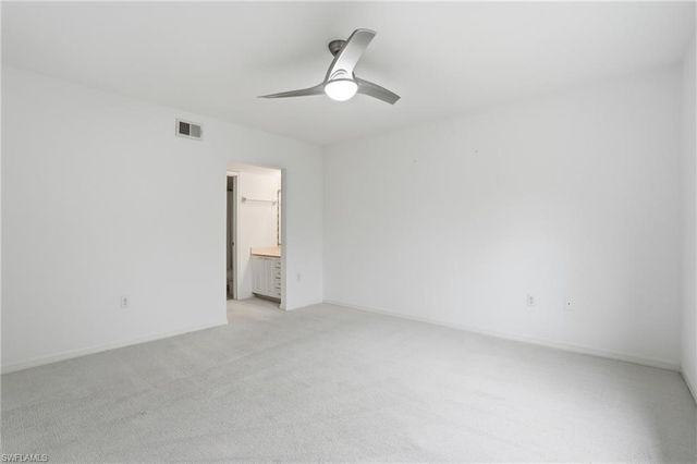 3031 Sandpiper Bay CIR F205, Naples, FL 34112