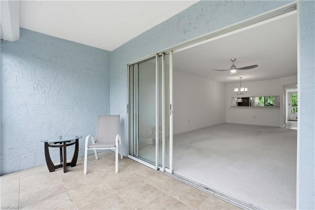 3031 Sandpiper Bay CIR F205, Naples, FL 34112
