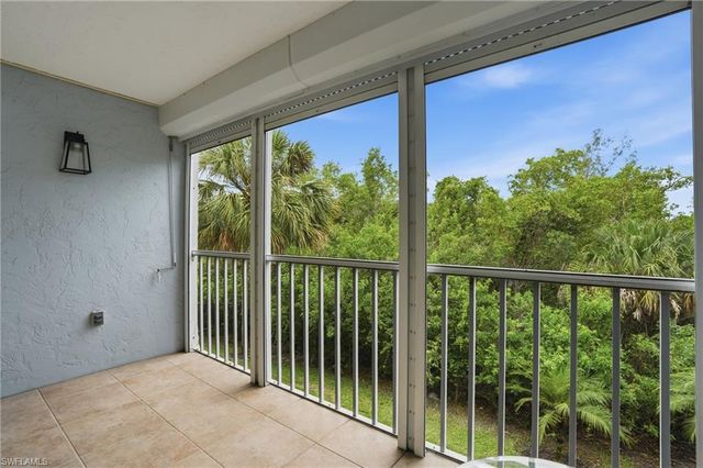 3031 Sandpiper Bay CIR F205, Naples, FL 34112