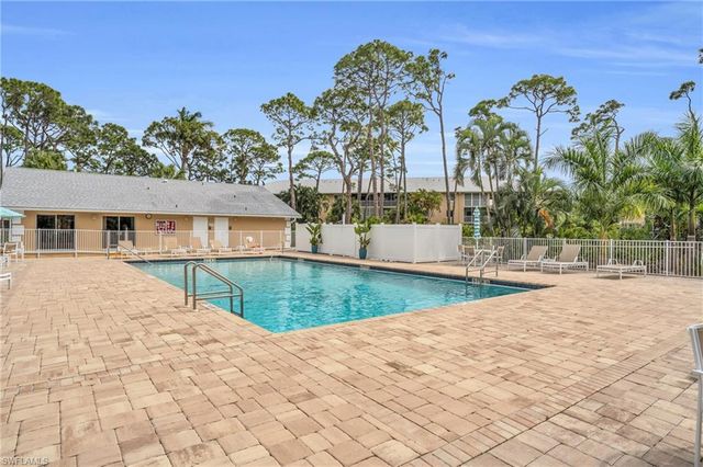 3031 Sandpiper Bay CIR F205, Naples, FL 34112