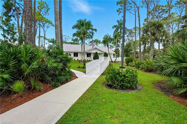 3031 Sandpiper Bay CIR F205, Naples, FL 34112