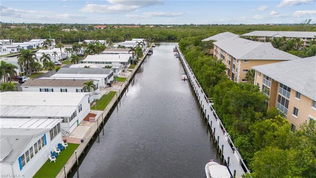 3031 Sandpiper Bay CIR F205, Naples, FL 34112