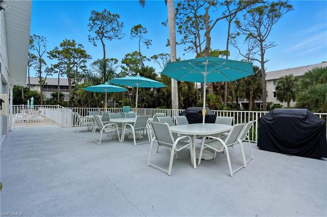 3031 Sandpiper Bay CIR F205, Naples, FL 34112