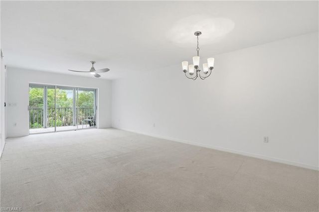 3031 Sandpiper Bay CIR F205, Naples, FL 34112