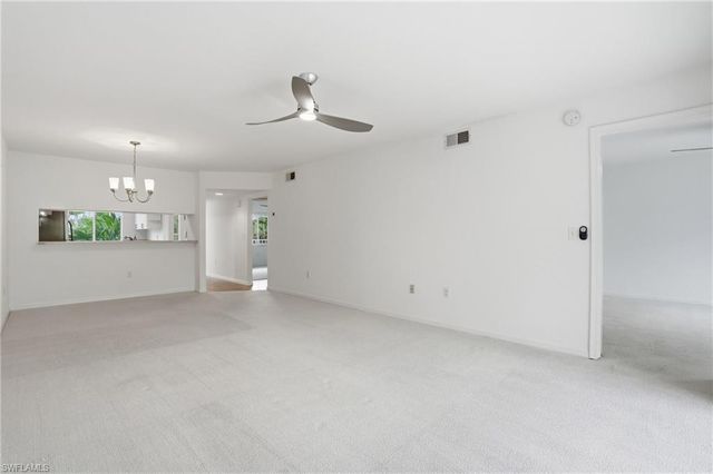 3031 Sandpiper Bay CIR F205, Naples, FL 34112