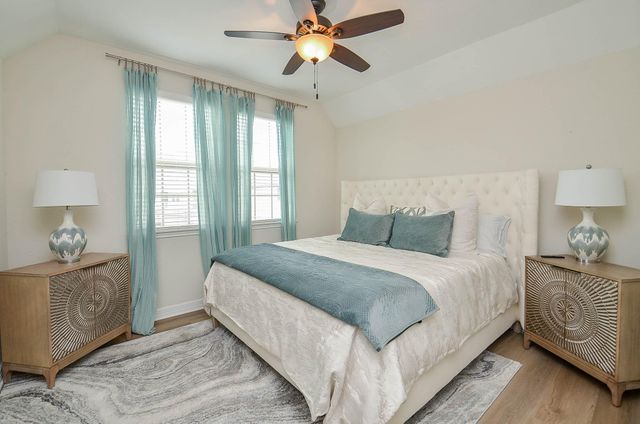 18214 Lake Eagle Drive, Cypress, TX 77433