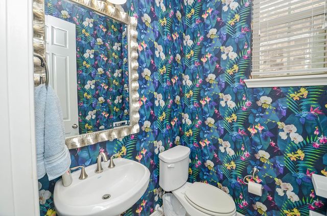 18214 Lake Eagle Drive, Cypress, TX 77433