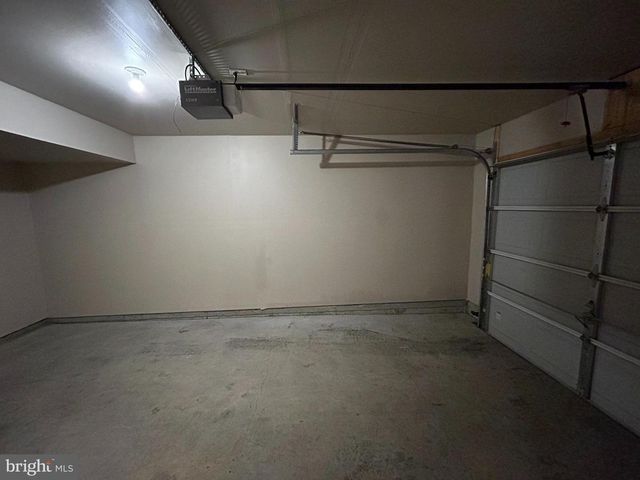 80 CARNEGIE LINKS DR, Martinsburg, WV 25405