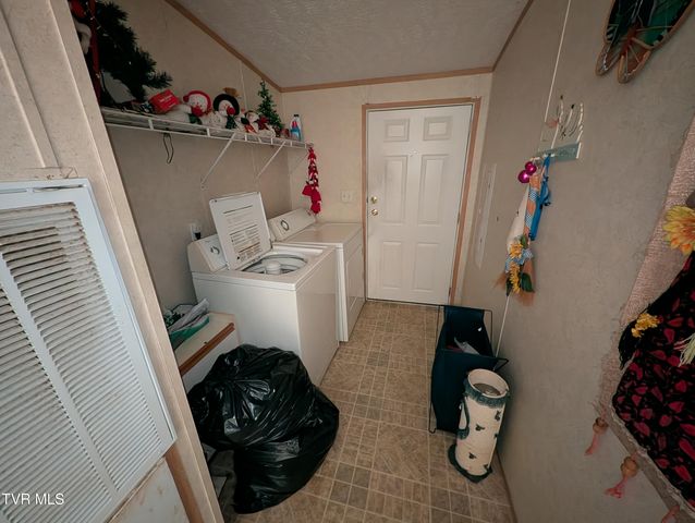 9304 Hunters Valley West Road, Duffield, VA 24244