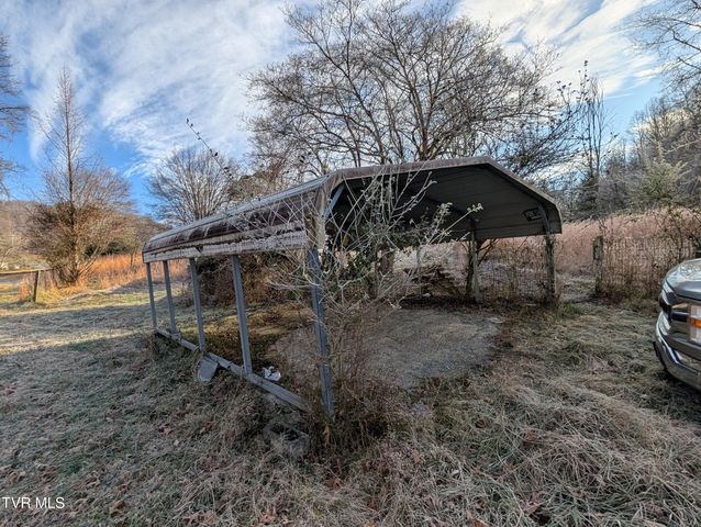 9304 Hunters Valley West Road, Duffield, VA 24244