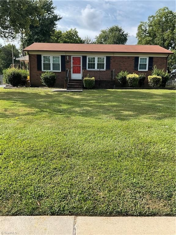 2116 Lees Chapel Road, Greensboro, NC 27405