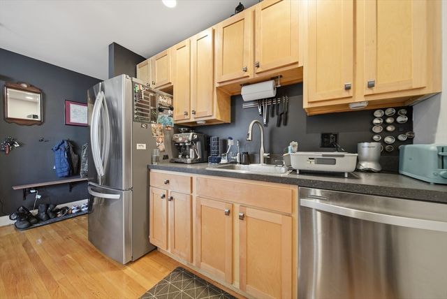 220 Spencer Ave 104, Chelsea, MA 02150