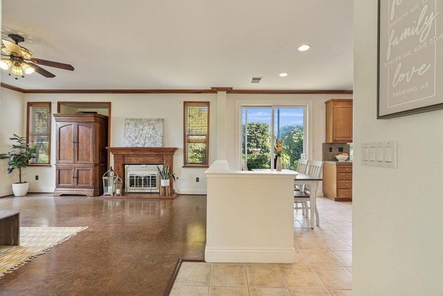 310 Via Vaquero Norte, San Juan Bautista, CA 95045