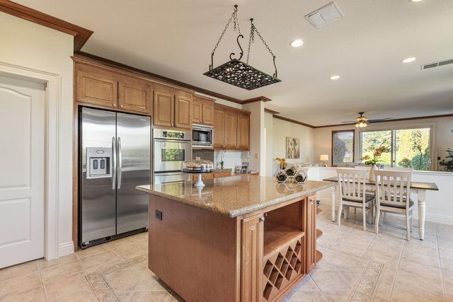 310 Via Vaquero Norte, San Juan Bautista, CA 95045