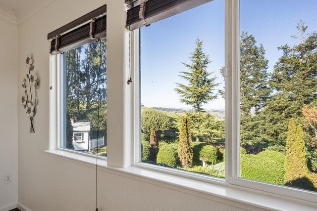 310 Via Vaquero Norte, San Juan Bautista, CA 95045