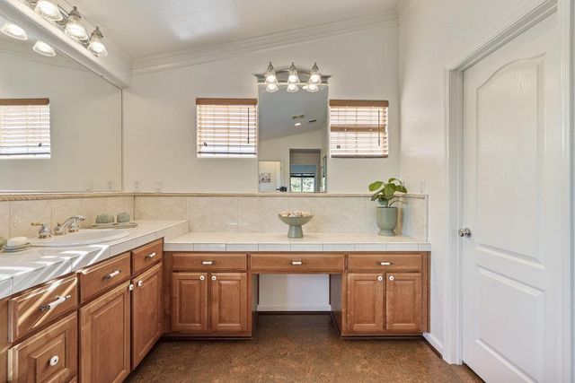 310 Via Vaquero Norte, San Juan Bautista, CA 95045