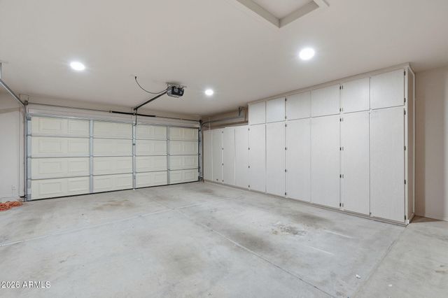 10236 E CARMEL Avenue, Mesa, AZ 85208