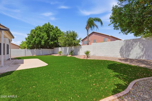 10236 E CARMEL Avenue, Mesa, AZ 85208